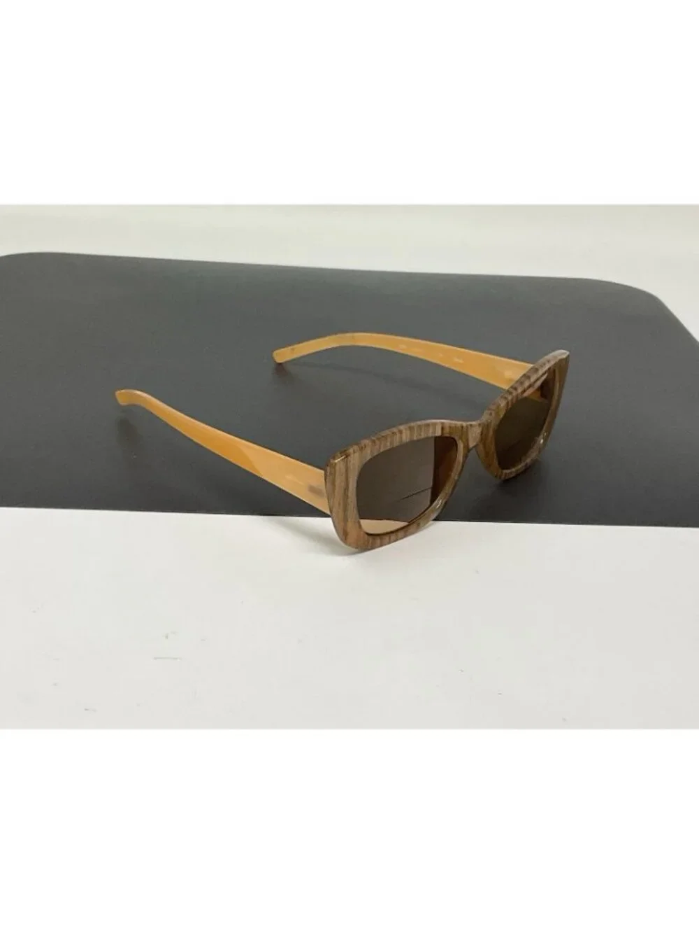 Peepers # 860  SammAnn Reading  Sunglasses glasses +1.75